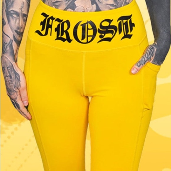 Frostwear Highwaist Pocket Shorts - XL - 2 Colours avail - Picture 6 of 7